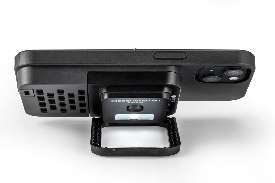 Optaro smartphone video magnifier from ESCHENBACH