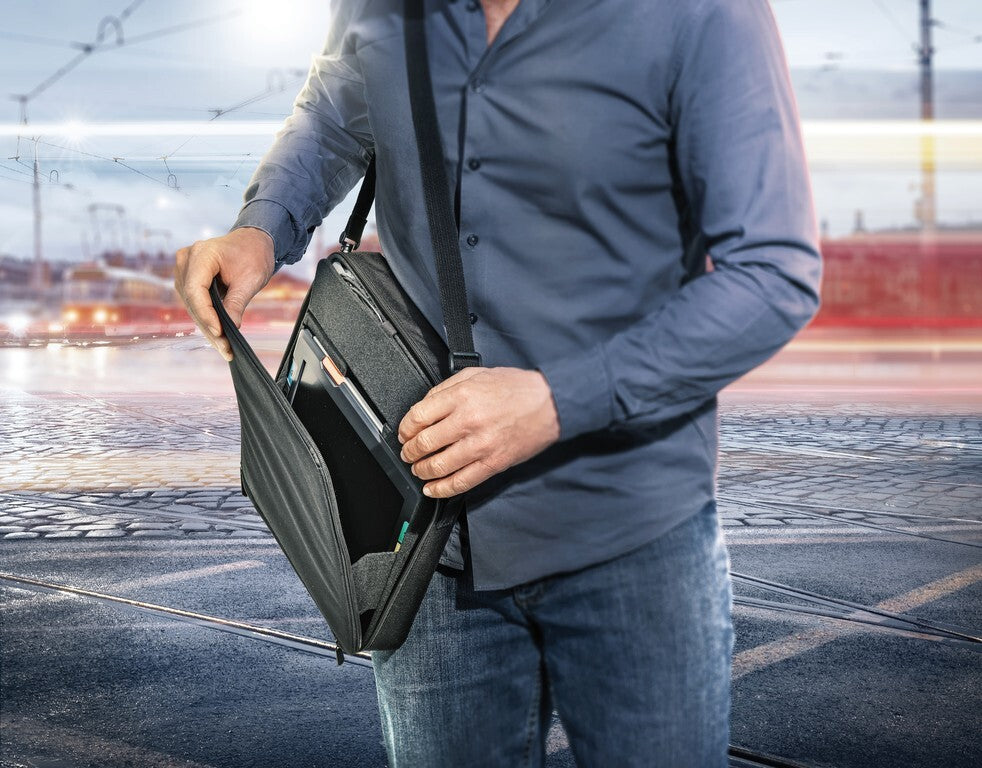 Elektronische Lupe eMag 100 HD von Schweizer Optik
