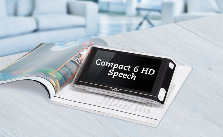 Die elektronische Lupe mit Vorlesefunktion Compact 6 HD Speech liest auf Knopfdruck dem gedruckten Text deutlich vor; VisiAid - Sehhilfen.
